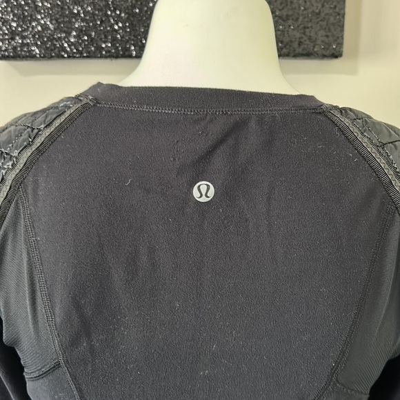 LULULEMON Run Ice Queen Long Sleeve Shirt Black Quilted Sz S - Picture 9 of 14